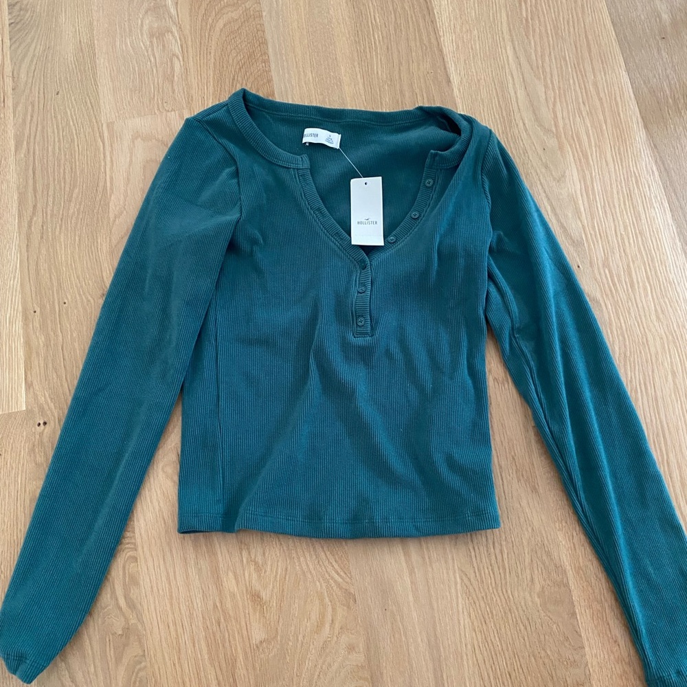 Hollister Green Buttoned long sleeve